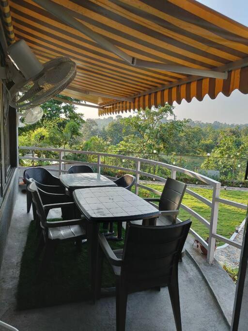 Sunils Villa With Machan And Play Area In Karjat Exterior photo